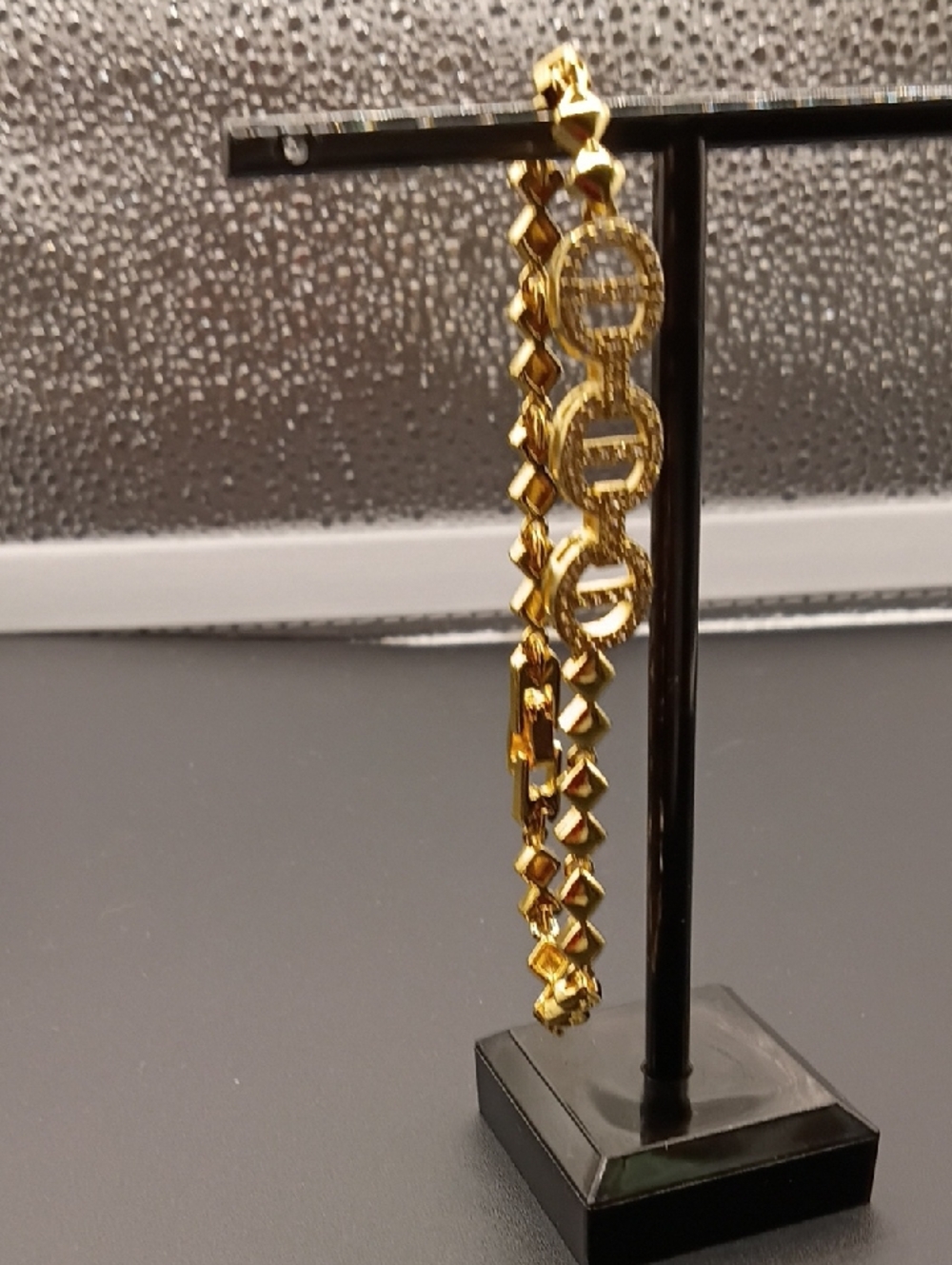 Gold Link Bracelet - Women's Fashion Jewelry